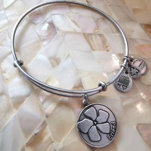 Alex and Ani "Friend" flower charm bangle, Raphaelian silver - Picture 5 of 5